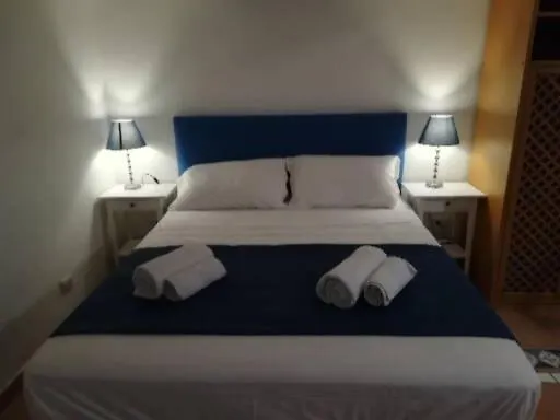 Bed & Breakfast Neapolis Port 3*