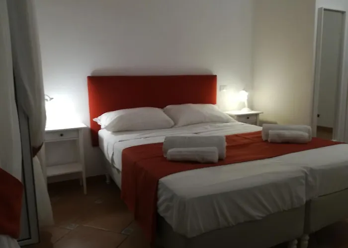 Neapolis Port Bed & Breakfast