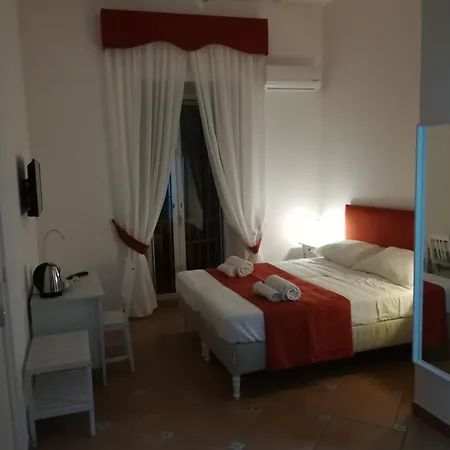 Neapolis Port 那不勒斯